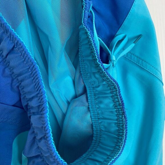 Speedo Men's Swimsuit size L Blue Short Round Solid Block beach UPF 50+ Y2K NEW - Picture 13 of 13